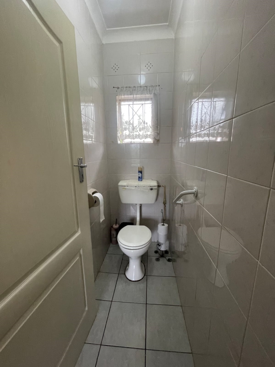 4 Bedroom Property for Sale in Amalinda North Eastern Cape